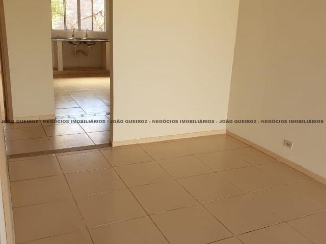 CASA GRANDE - JD. PACAEMBU - PROXIMO AV. GUAICURUS - Foto 4 de 11
